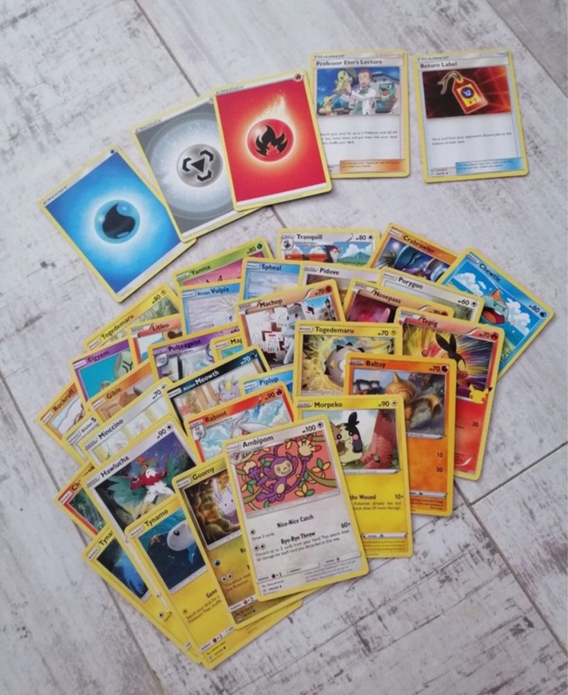 Karty Pokemon 40 sztuk