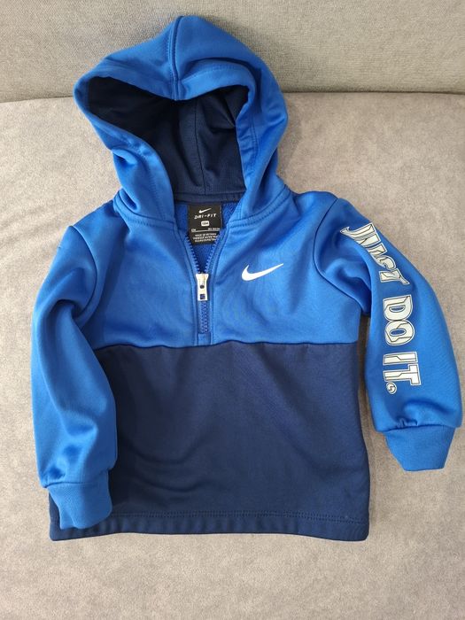 Спортивная кофта найк