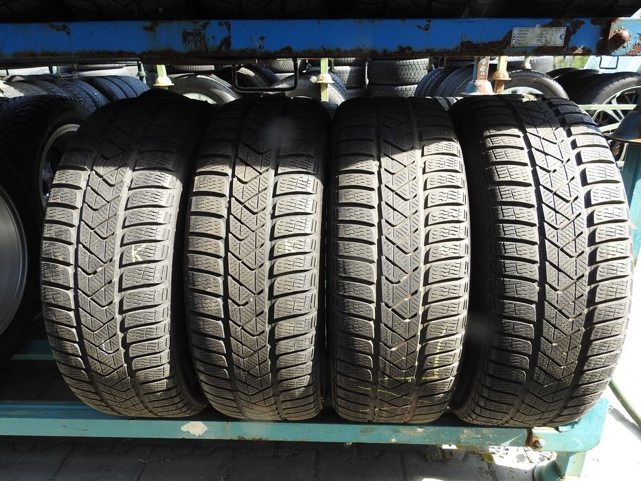 4x Pirelli SottoZero 3  215/55r17 94H 16rok 6mm
