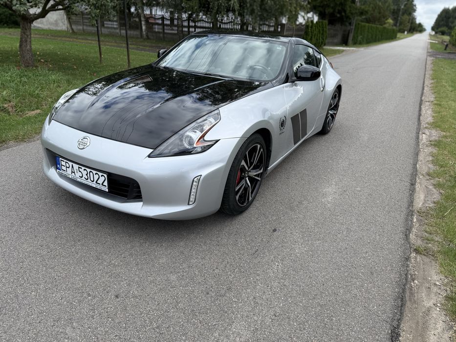 Nissan 370z  50th anniversary