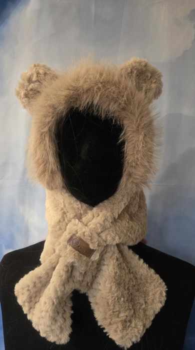 Czapka Kominiarka z Futrzanym Kołnierzem - Luksusowe Ciepło na Zimowe