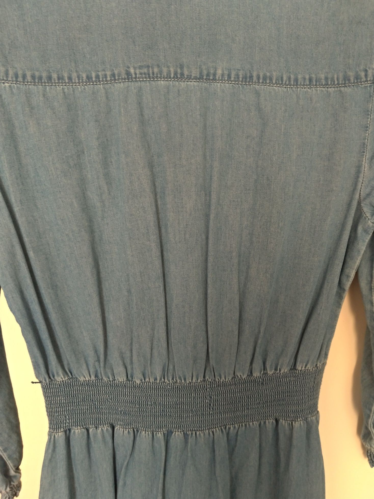 Sukienka jeansowa Reserved