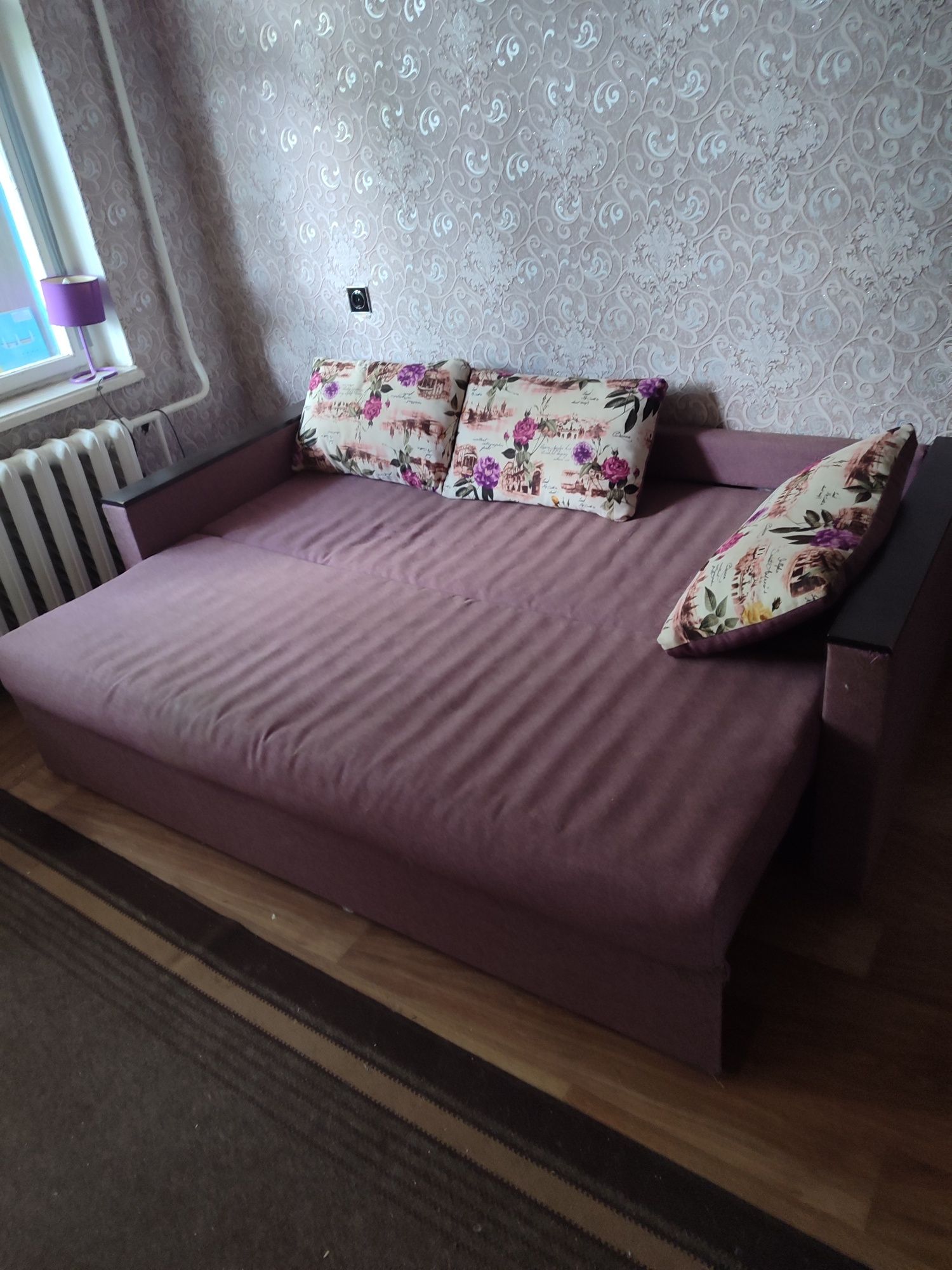 Розкладний диван