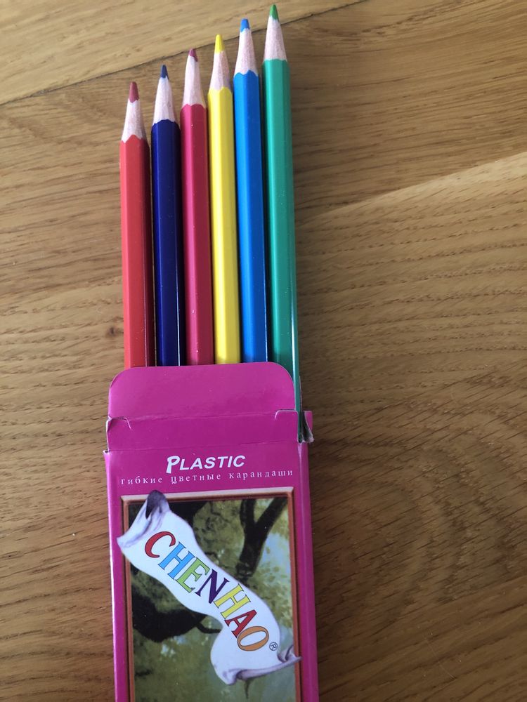 Олівці кольорові 6 шт. Нові упаковка набір кольорових олівців карандаш