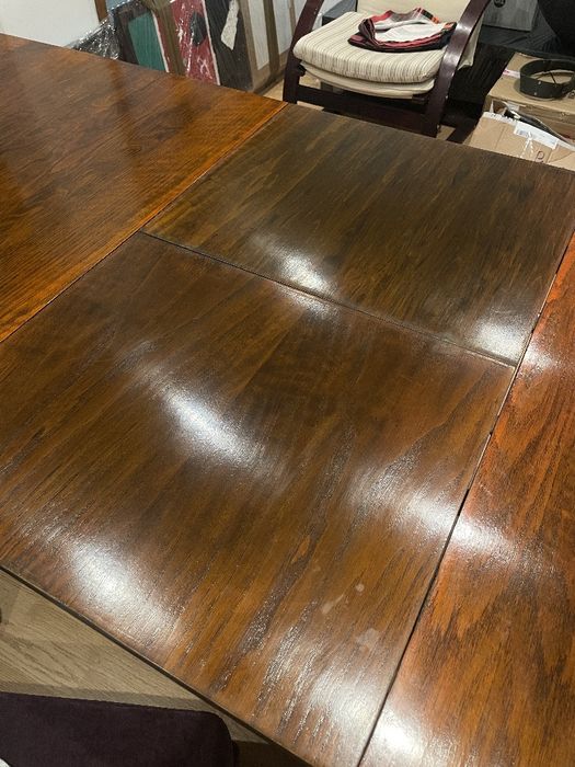 Mesa de jantar em cerejeira (extensível) + 4 cadeiras oferta