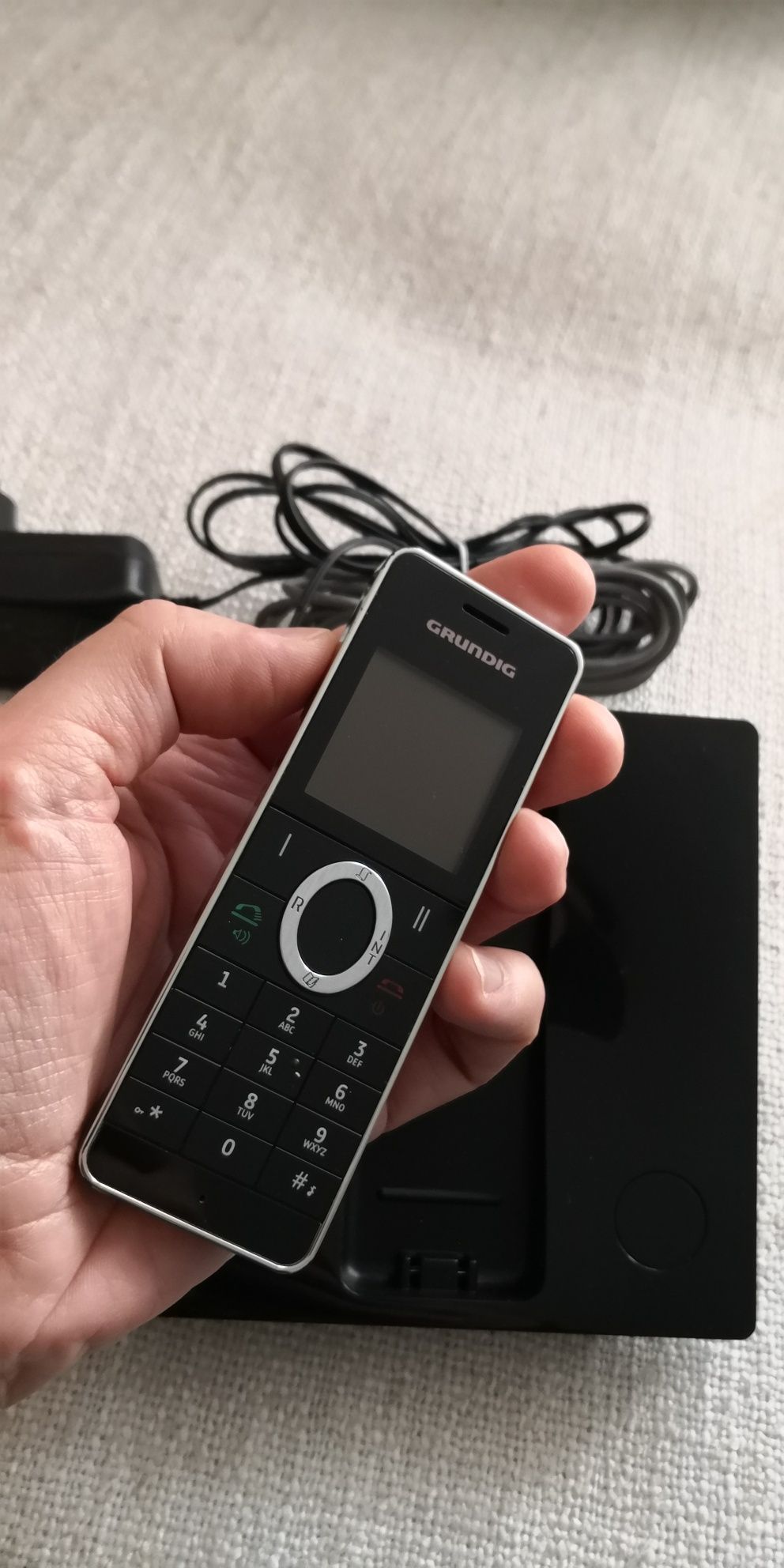 Sprzedam telefon stacjonarny Grundig D780A
