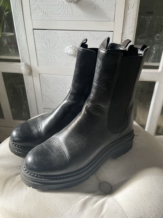 Czarne trapery damskie, rozmiar 37