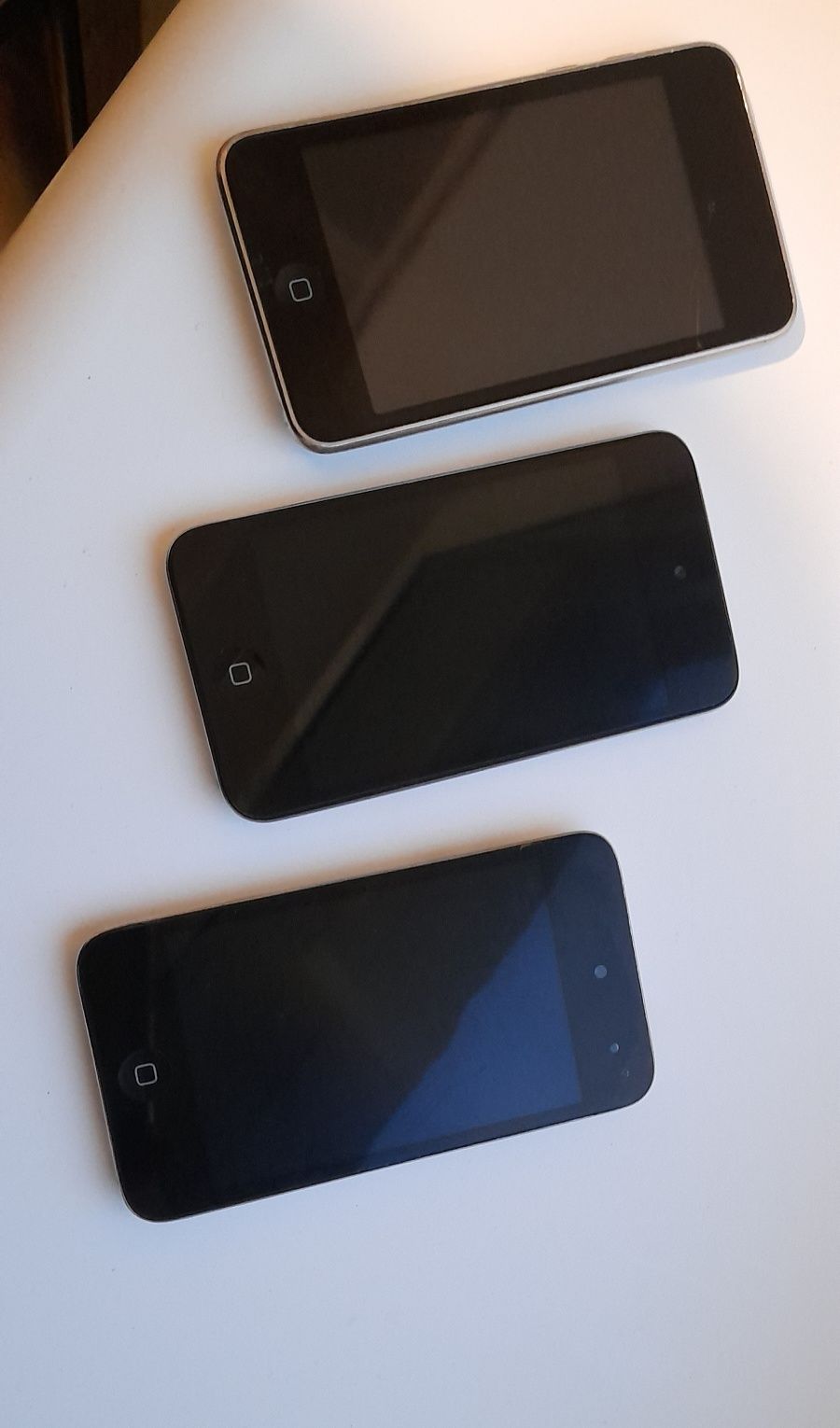 Ipod touch 4 8gb/16gb и ipod touch 2 8gb