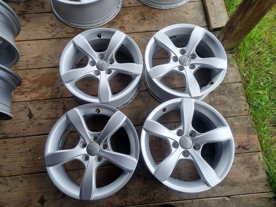 AUDI 8X0 A1,S1,VW POLO,SEAT IBIZA,SKODA FABIA alu 6X15 ET29 5X100 bdb stan