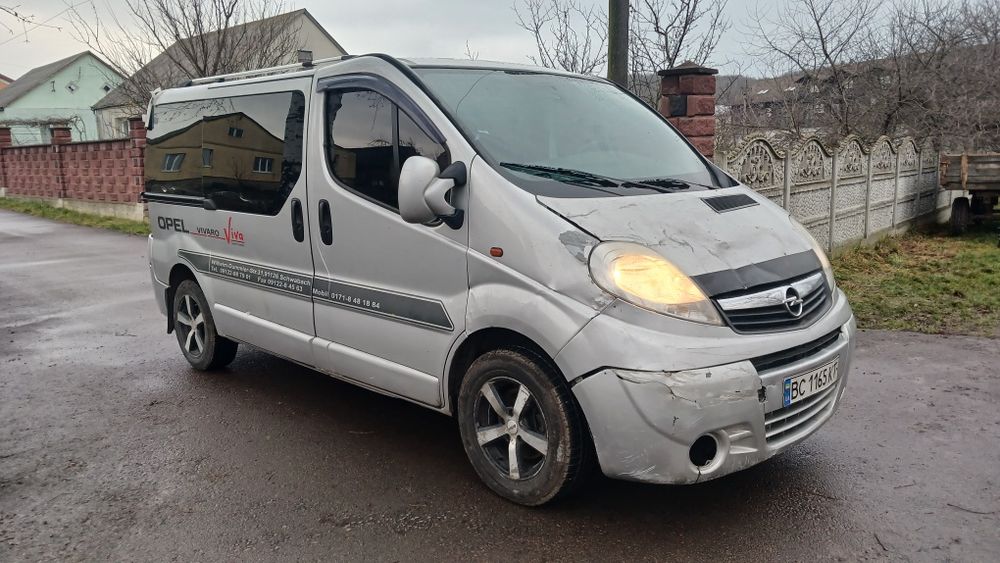 Opel Vivaro 08р 2.5тді пасажир після дтп