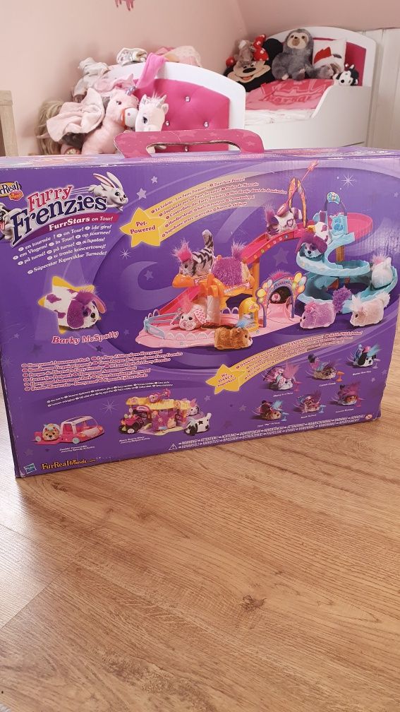 Hasbro furry frenzies park rozrywki tor kolejka górska