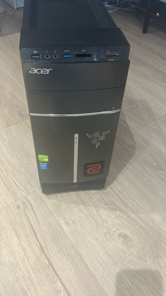 PC completo funcionando perfeitamente