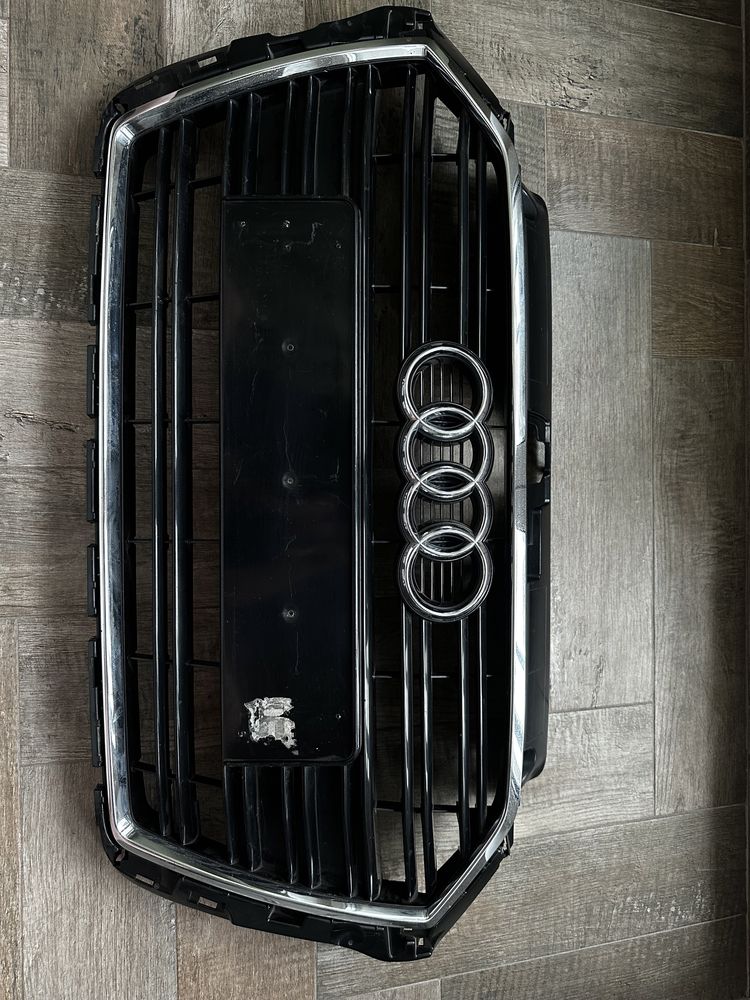 Решетка Audi a3 решітка ауді а3