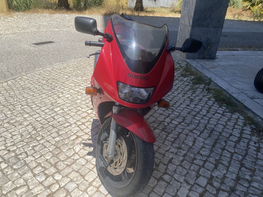 Moto suzuki para venda