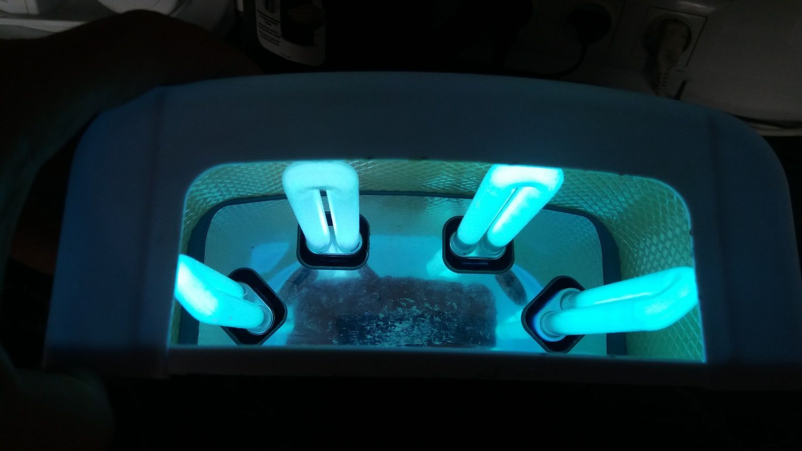 Лампа  UV Lamp (манікюр)