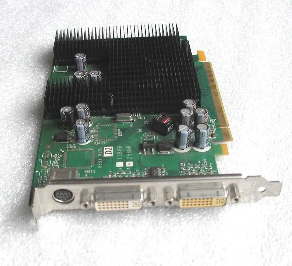 видеокарта NVidia GeForce 7300LE