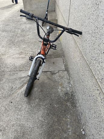 Bicicleta BMX usada