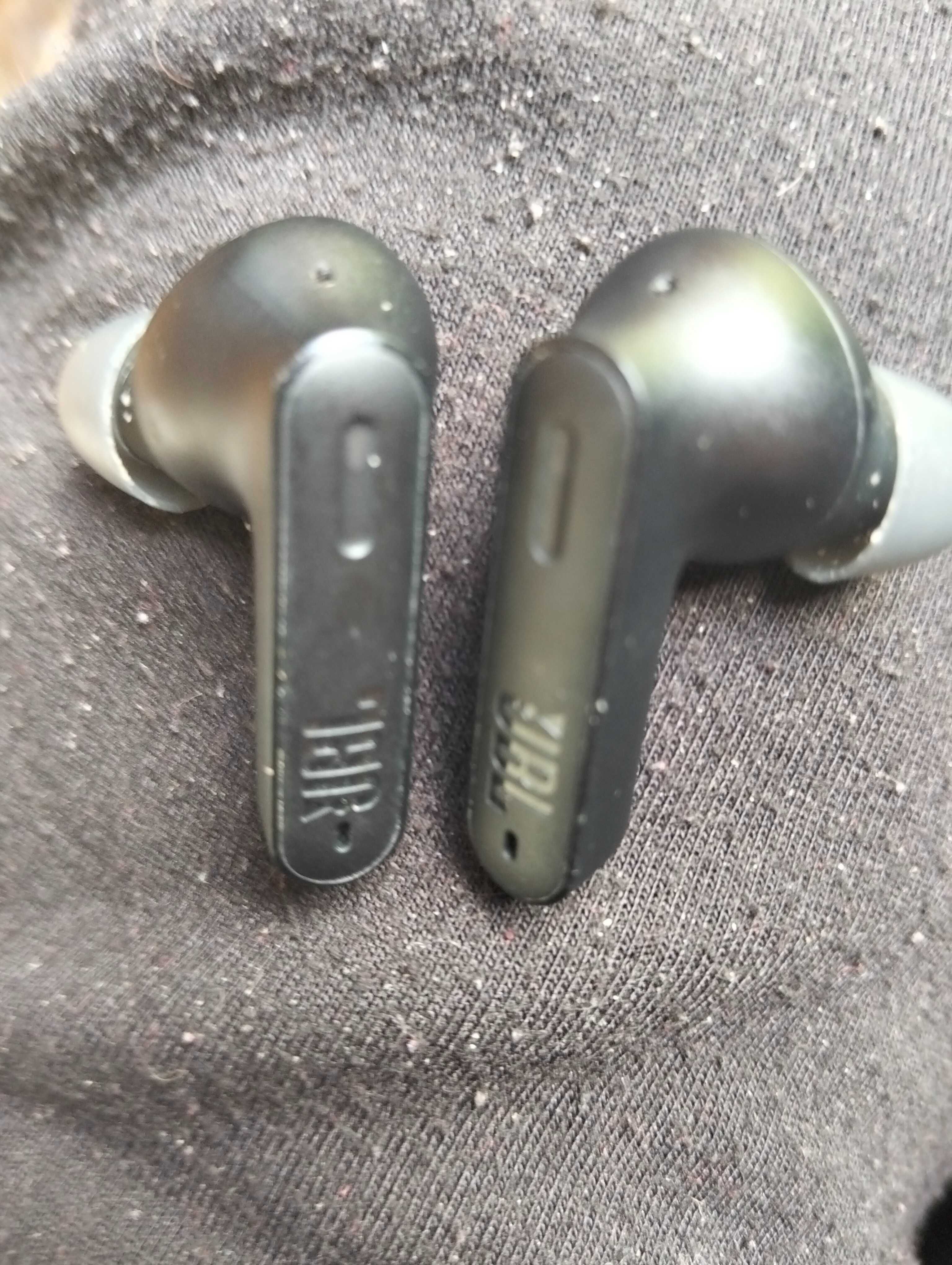 JBL Tune 245 NC TWS