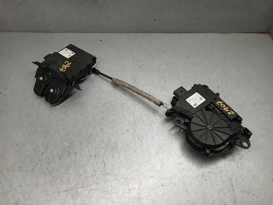 Fechadura / fecho da mala JAGUAR F-Pace (X761)