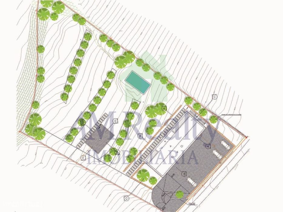 Terreno 4200 M² Com Projecto