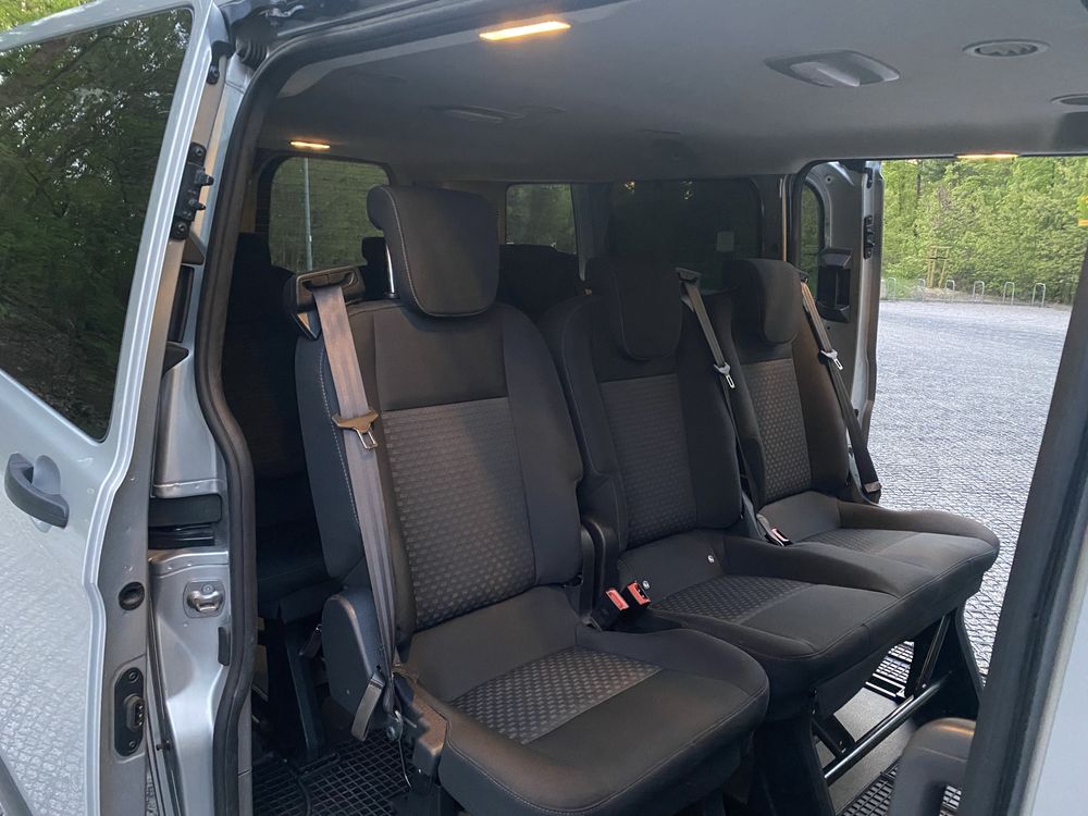 Transport Wynajem busa z kierowcą 9 osobowy Ford Transit Custom 2023