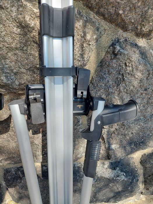 Thule Tour 510 2 szt. uchwyty rowerowe na dach