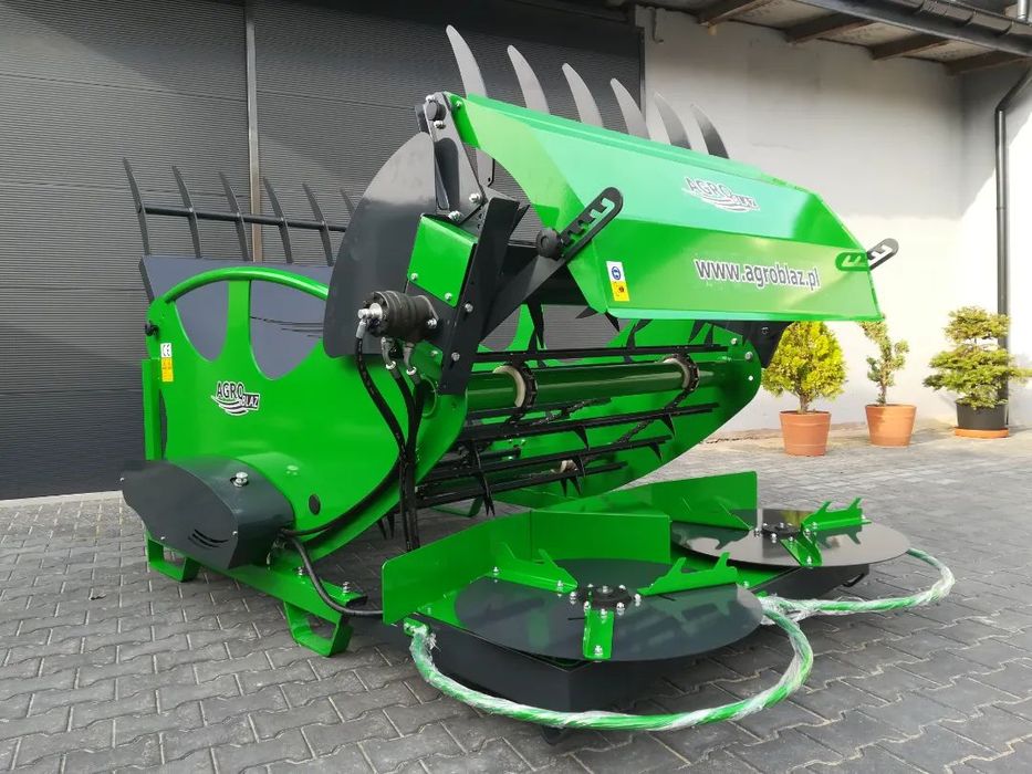 Ścielarka do  słomy  Rozdrabniacz bel/ Ścielarka do słomy/ Rozwijarka do bel DOSTAWA GRATIS