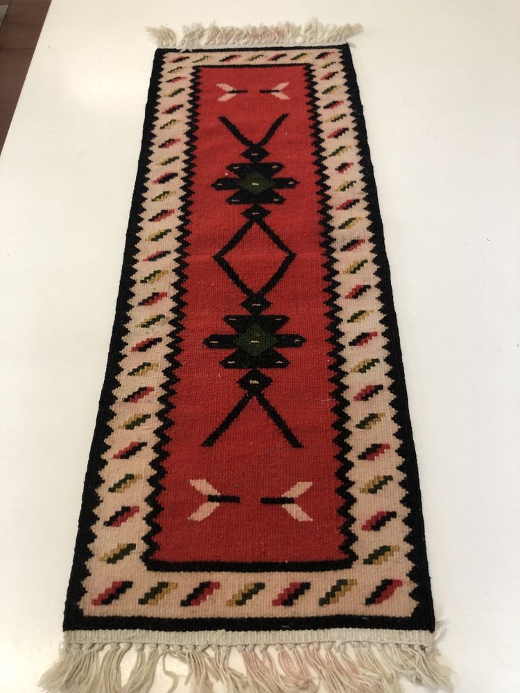 Dywanik kilim z epoki PRL