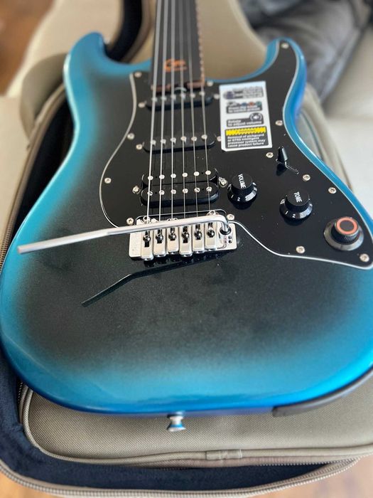Mooer GTRS Guitar Profess. 801 DN + Mooer F4 WH