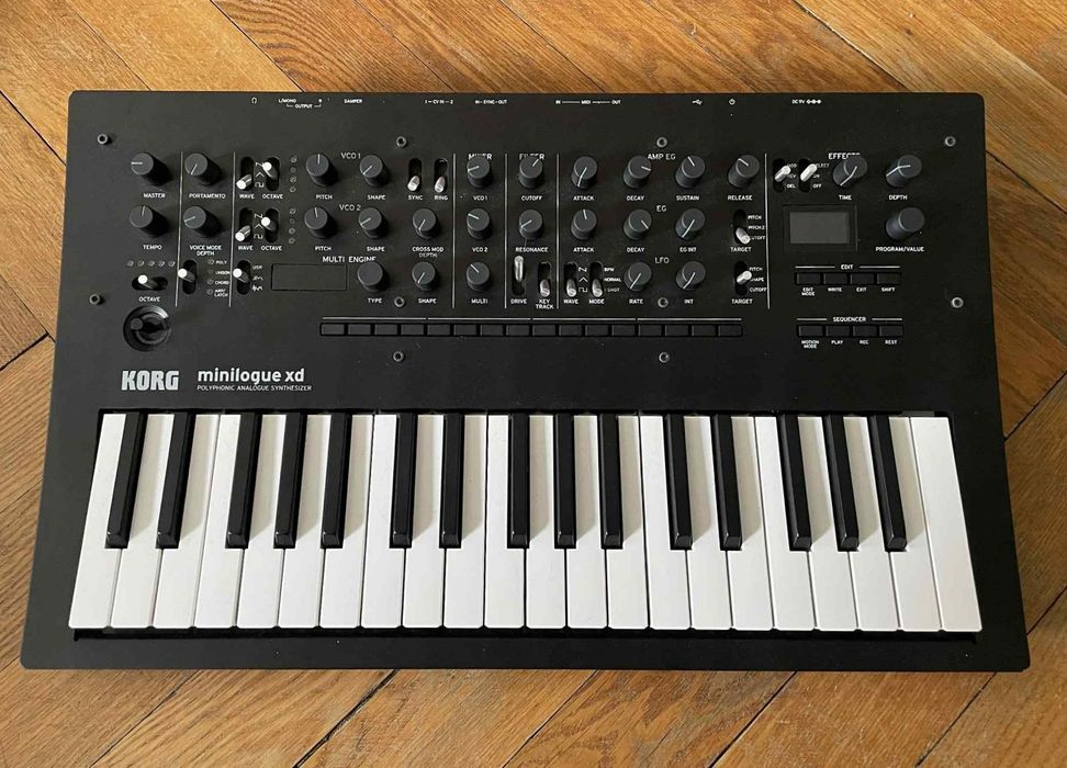 Korg minilogue xd