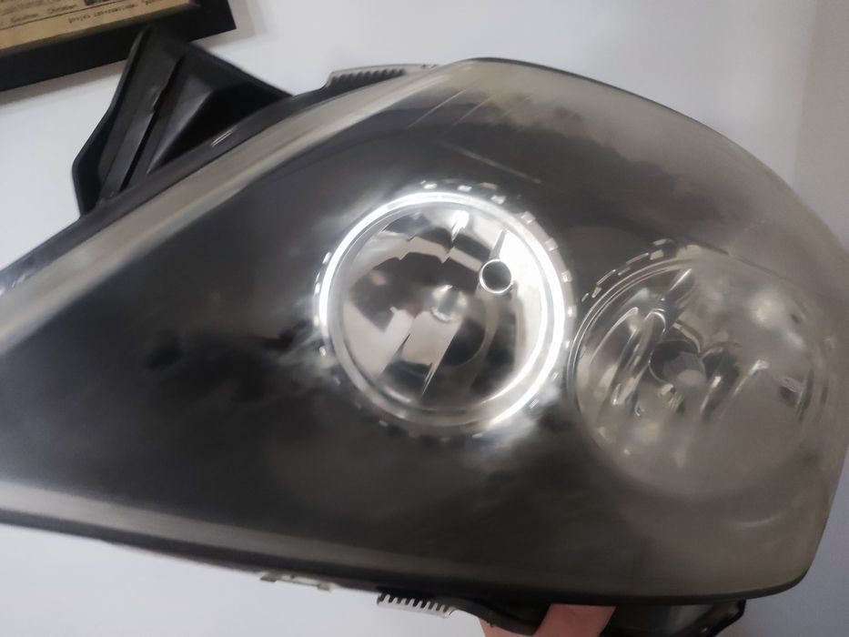 Ótica esquerda Opel astra H