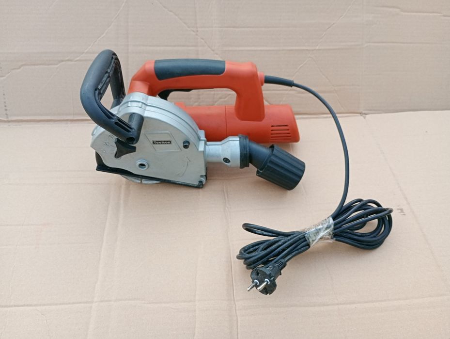 Bruzdownica Einhell Toolson 1300 watt