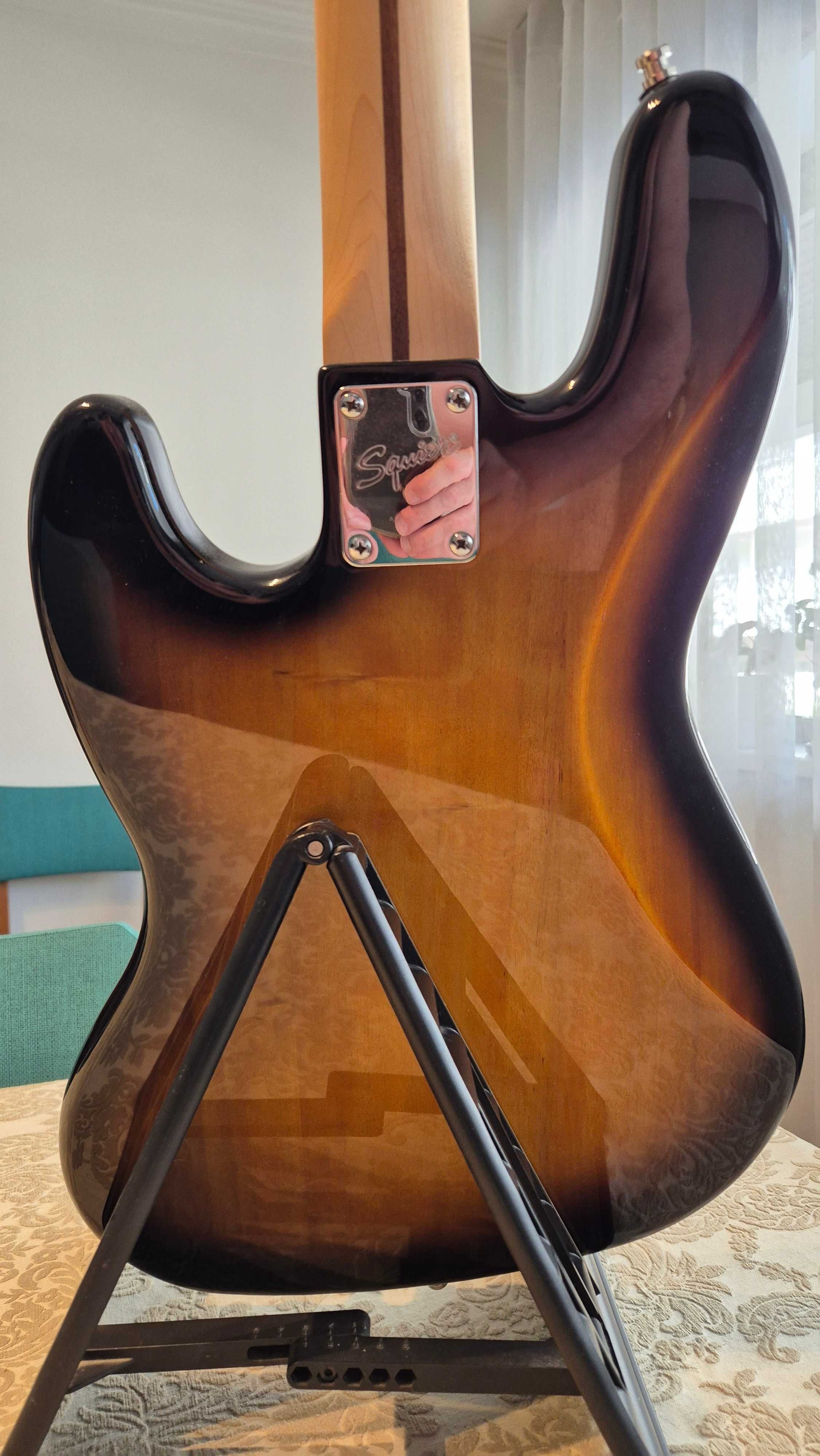 Fender Jazz Bass com upgrades