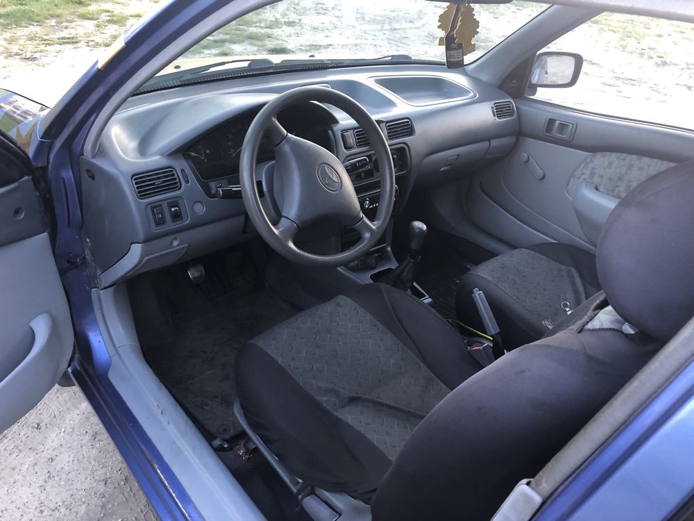 Toyota Starlet 1.3 8V