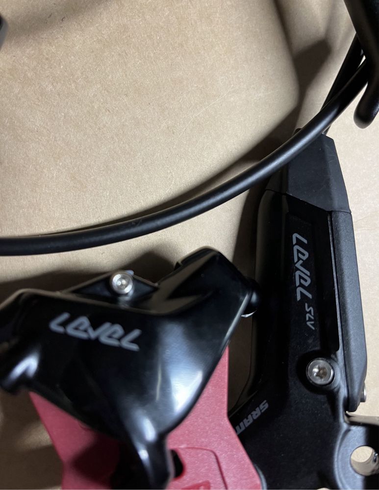 Travões Sram Level SLV novos/ desviador DI2 11V
