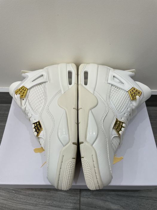 Air Jordan 4 WMNS Sail Metalic Gold rozmiar 40 W