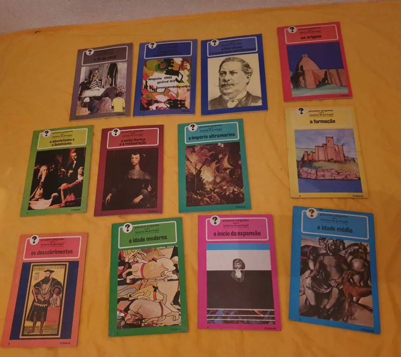 Livros Antigos de uma Coleção