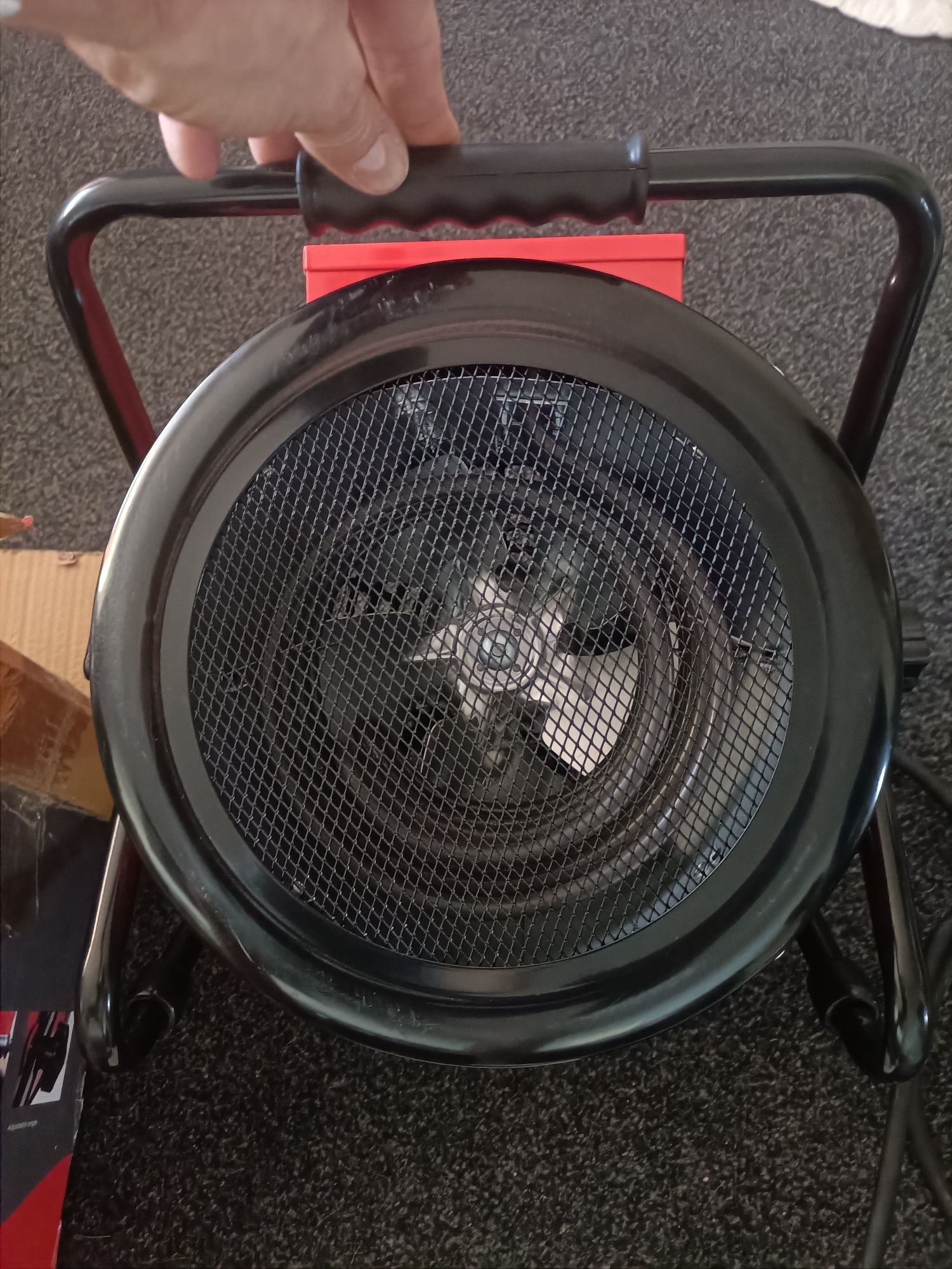 Nagrzewnica 3000W dmuchawa z wiatrakiem 230V. Termostat, Potencjometr