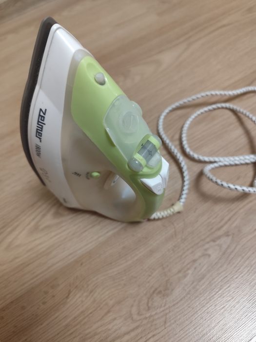 Утюг ZELMER 1800W