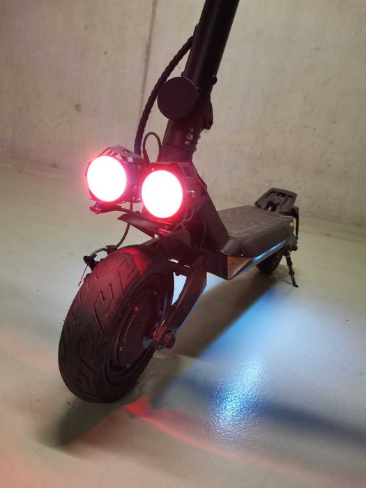 Prawie nowa hulajnoga Ruptor R6 V3