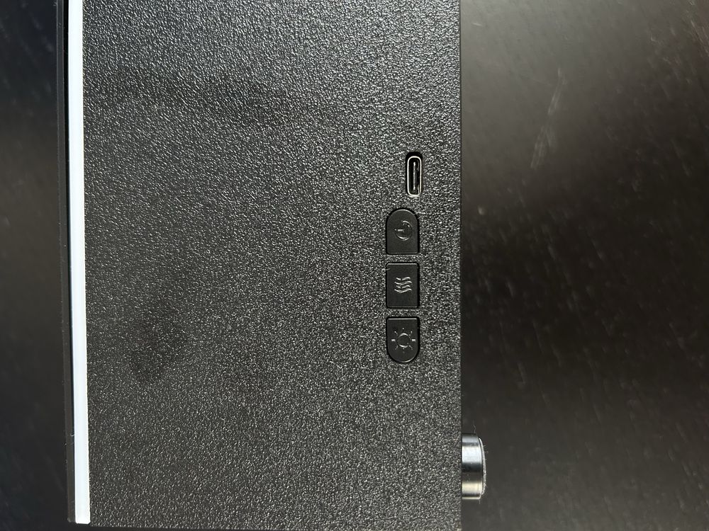 kominek do aromaterapii na usb c z pilotem