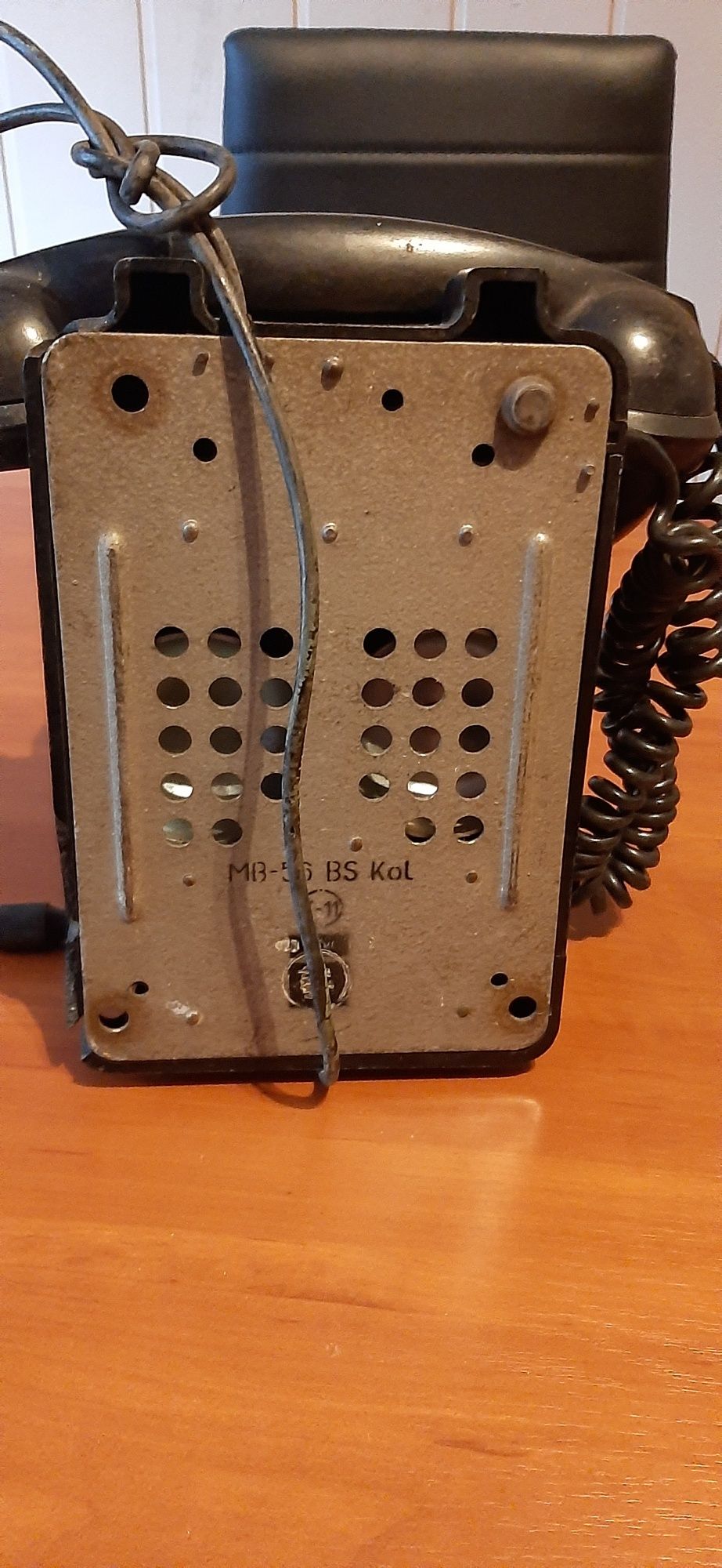 MB-56-BS
Aparat telefoniczny