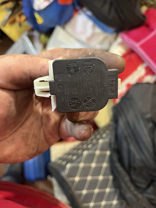 Запчасти к стиральной машинке Indezit witl 100