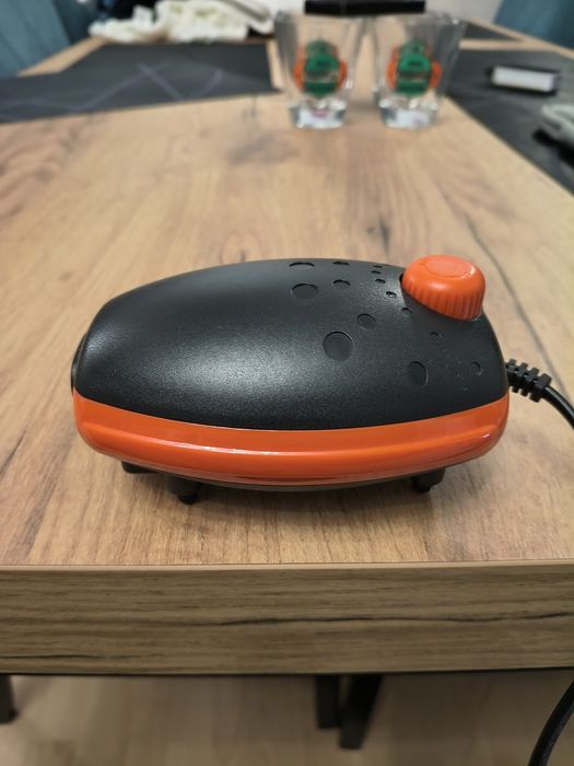 Fajna pompka powietrza do akwarium