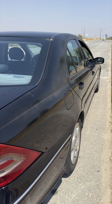 Mercedes C220 Avantgarde 143cv
