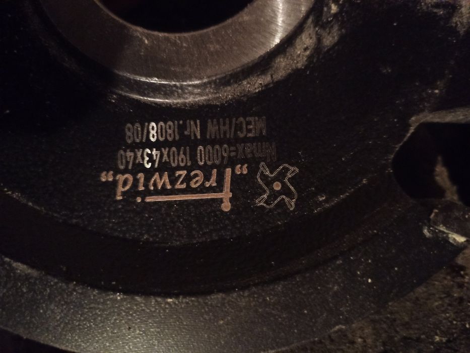 Frezy do drewna nowe