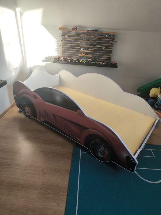 łóżko dla dziecka samochód 90x200