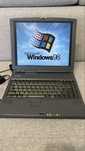 Laptop Retro Toshiba Tecra 8000 Pentium II Windows 98
