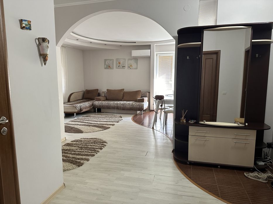 Подобова оренда 3-х кімнатної,Боздош