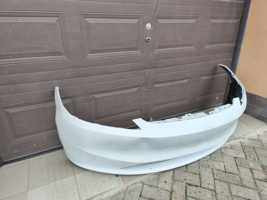 Tesla 3 2024 бампер